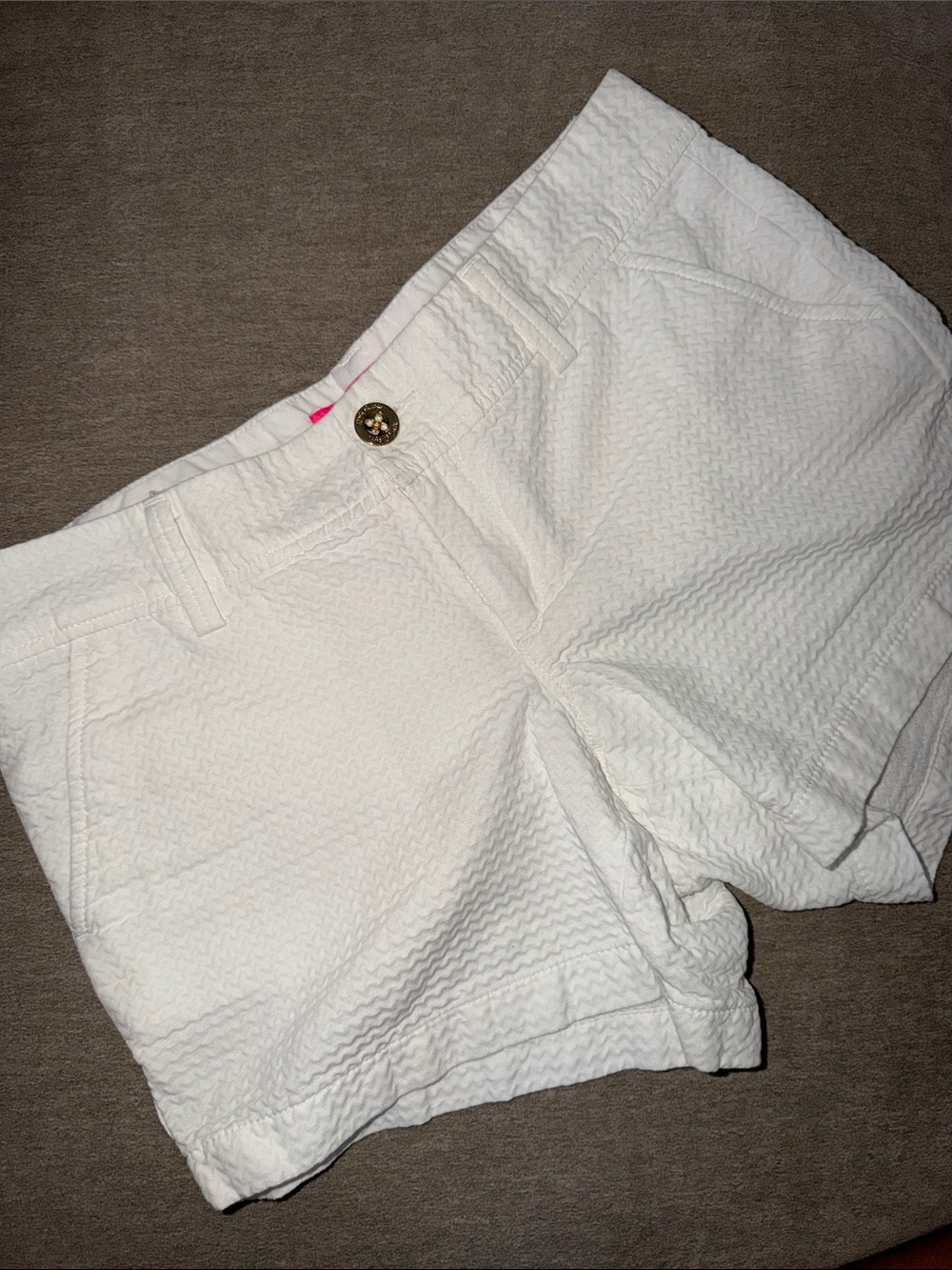 Lilly Pulitzer Callahan resort white short size 6 excellent used condition